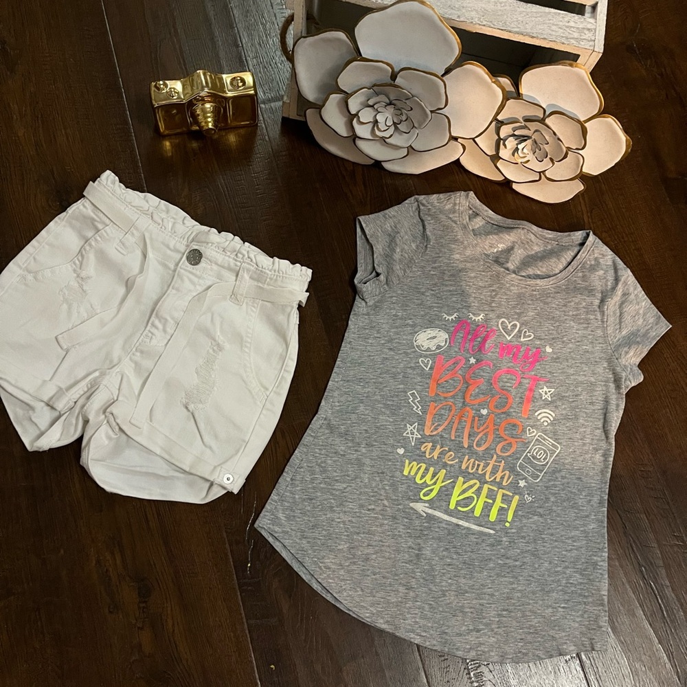 Girls graphic shirts